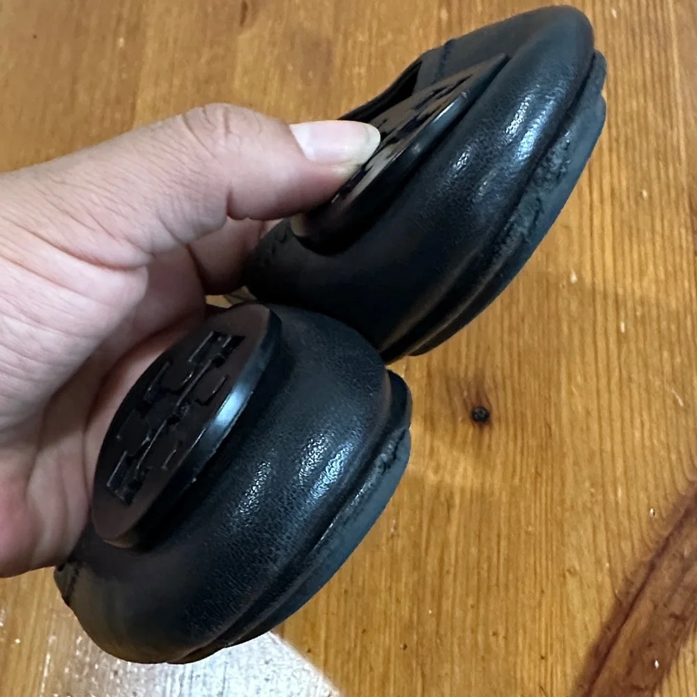 Tory Burch Black Leather Flats with Logo Size 5.5